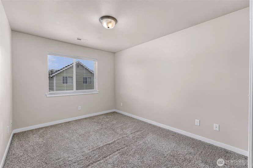Property photo for 336 Tremont Avenue, Bellingham photo 17