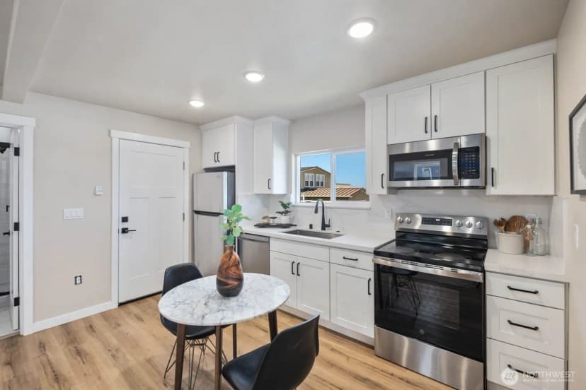 Property photo for 3425 Bell Avenue, Everett photo 8