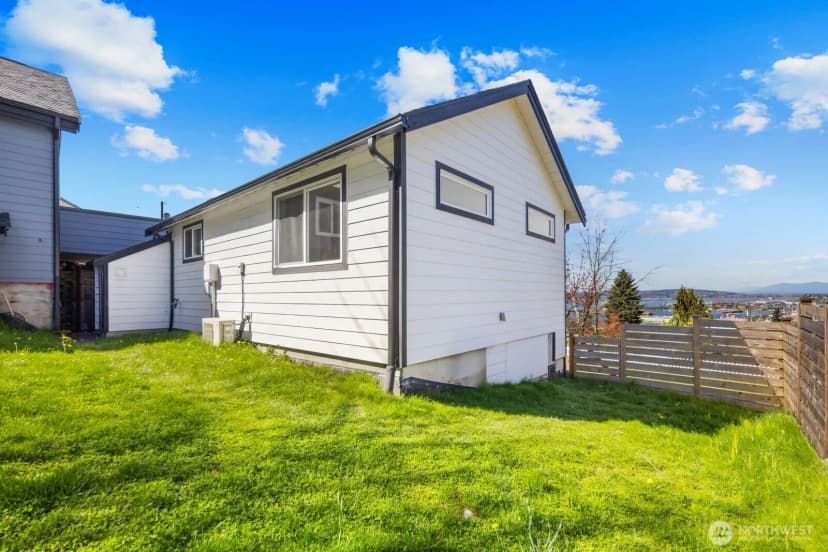 Property photo for 3425 Bell Avenue, Everett photo 17