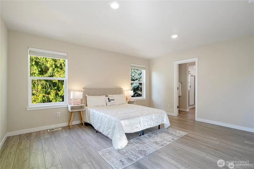 Property photo for 23827 Se 115th Place Se, Kent photo 12