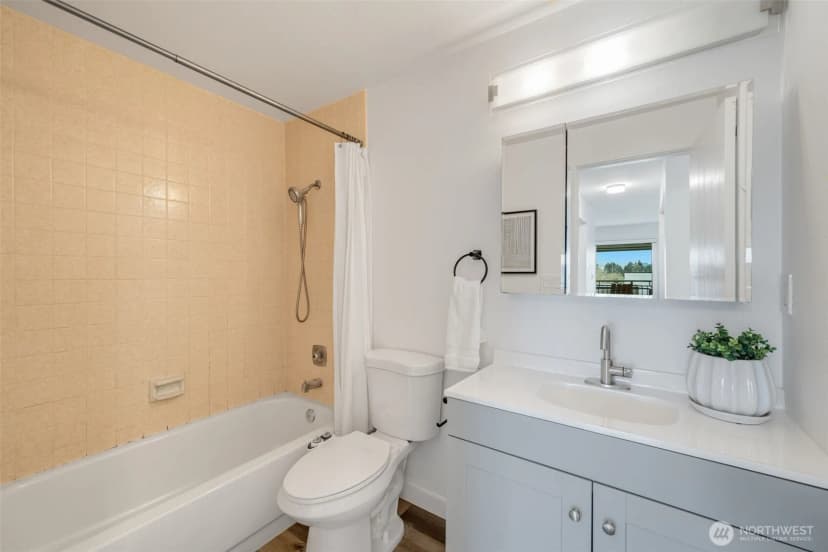 Property photo for 2419 E Madison Street #2461, Seattle photo 19