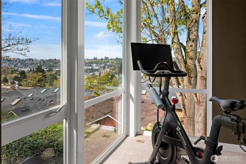 Property photo for 1115 30th Avenue S, Seattle photo 21