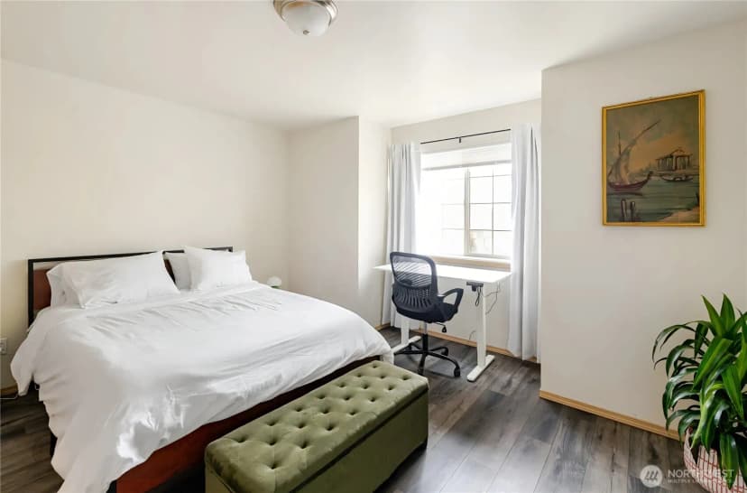 Property photo for 10047 17th Avenue Sw, Seattle photo 18