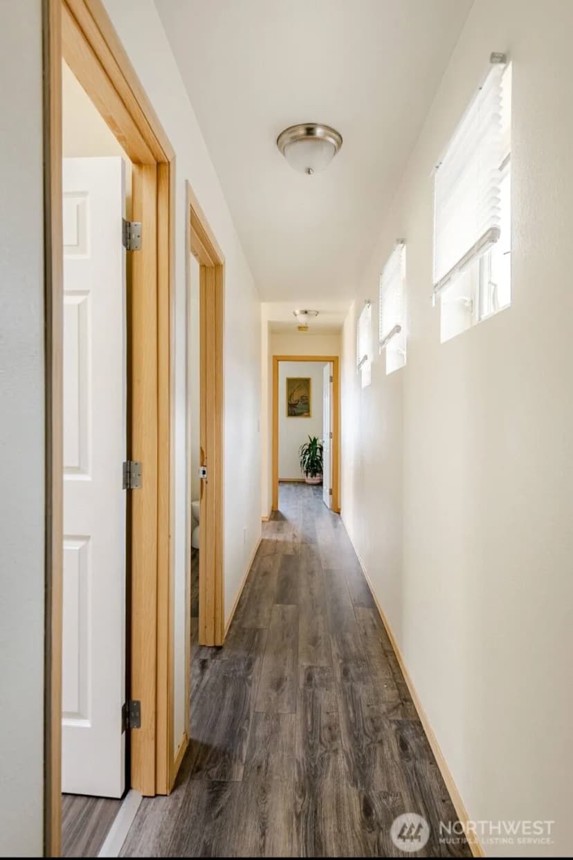 Property photo for 10047 17th Avenue Sw, Seattle photo 17