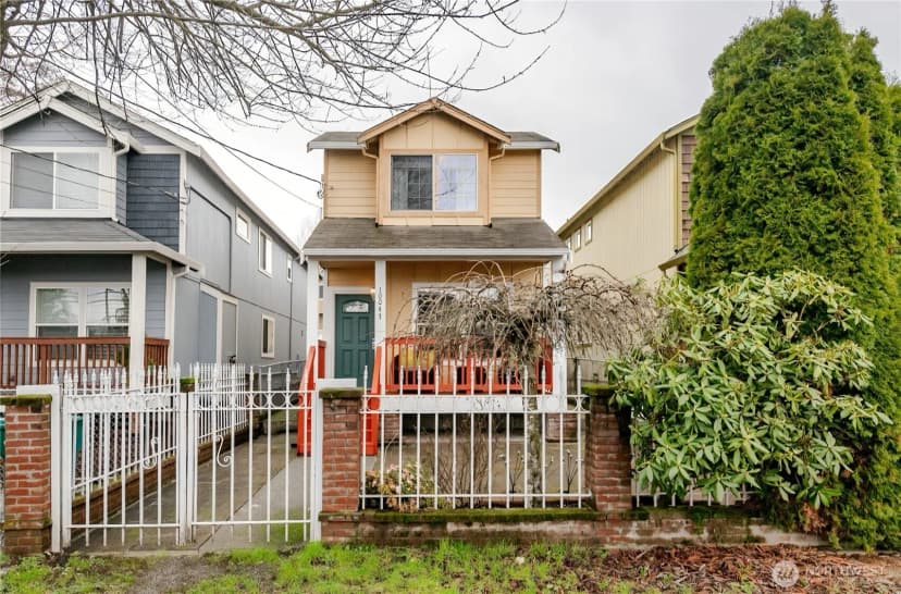 Property photo for 10047 17th Avenue Sw, Seattle photo 27