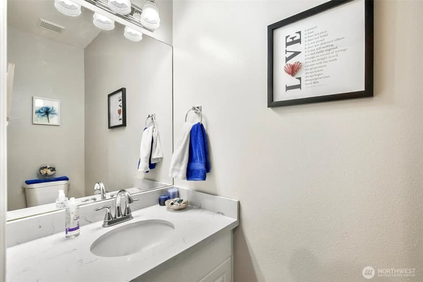 Property photo for 17401 33rd Drive Se, Bothell photo 21