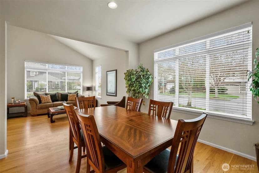 Property photo for 17401 33rd Drive Se, Bothell photo 9