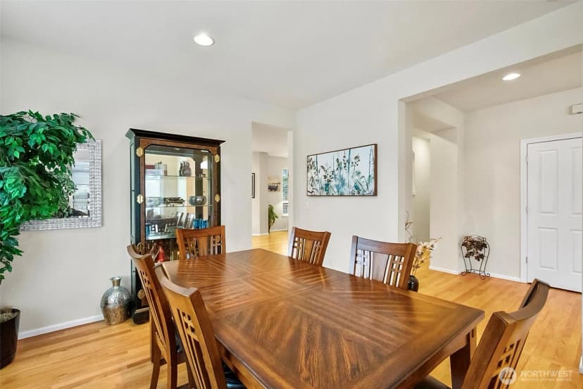 Property photo for 17401 33rd Drive Se, Bothell photo 7