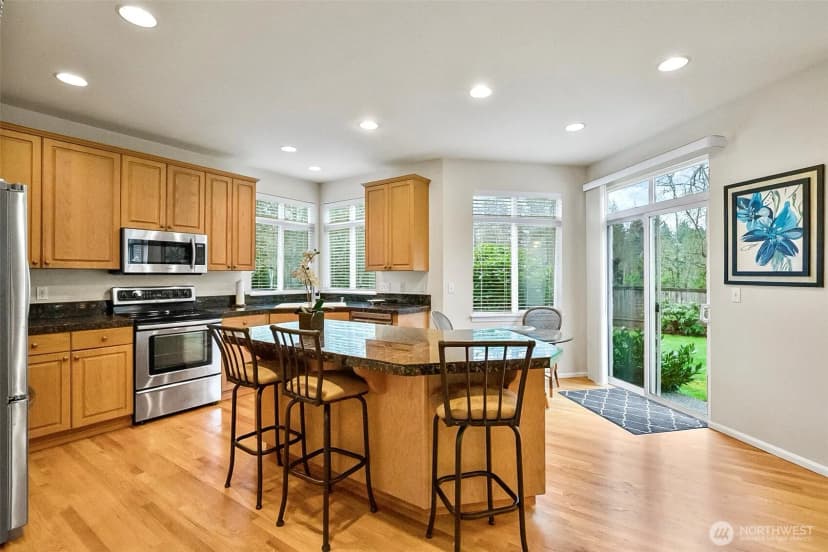Property photo for 17401 33rd Drive Se, Bothell photo 11