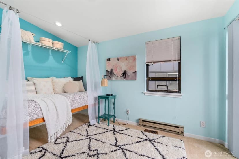 Property photo for 555 Galer Street, Seattle photo 29