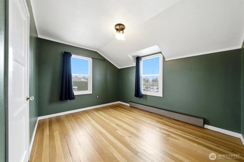 Property photo for 90 Van Giesen Street, Richland photo 10