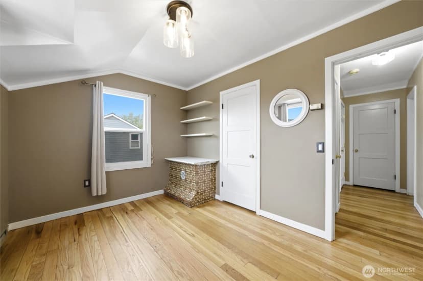 Property photo for 90 Van Giesen Street, Richland photo 9