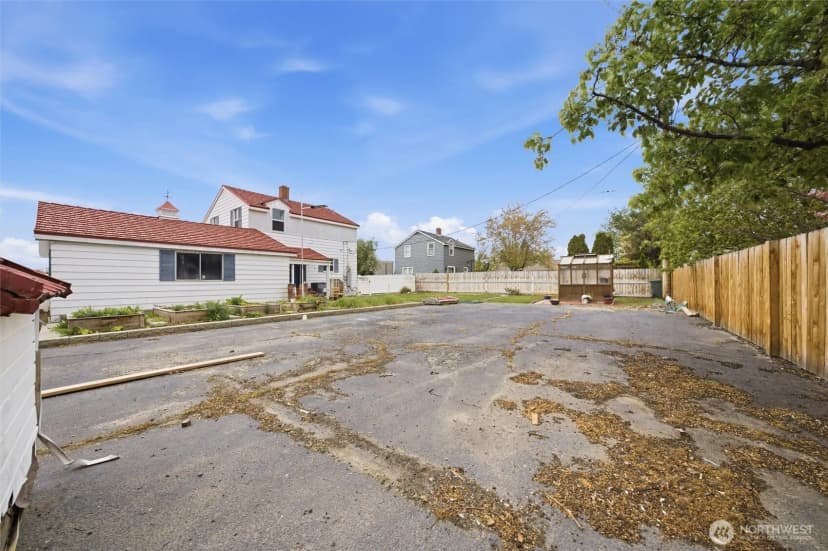 Property photo for 90 Van Giesen Street, Richland photo 22
