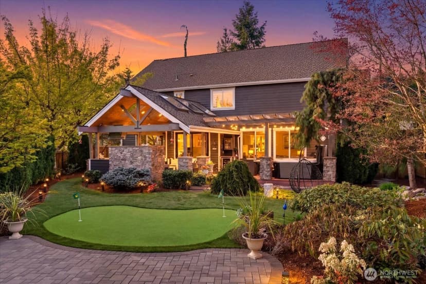 Property photo for 8907 Ne 152nd Place, Bothell photo 3