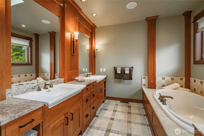 Property photo for 8771 Clubhouse Point Drive, Blaine photo 23