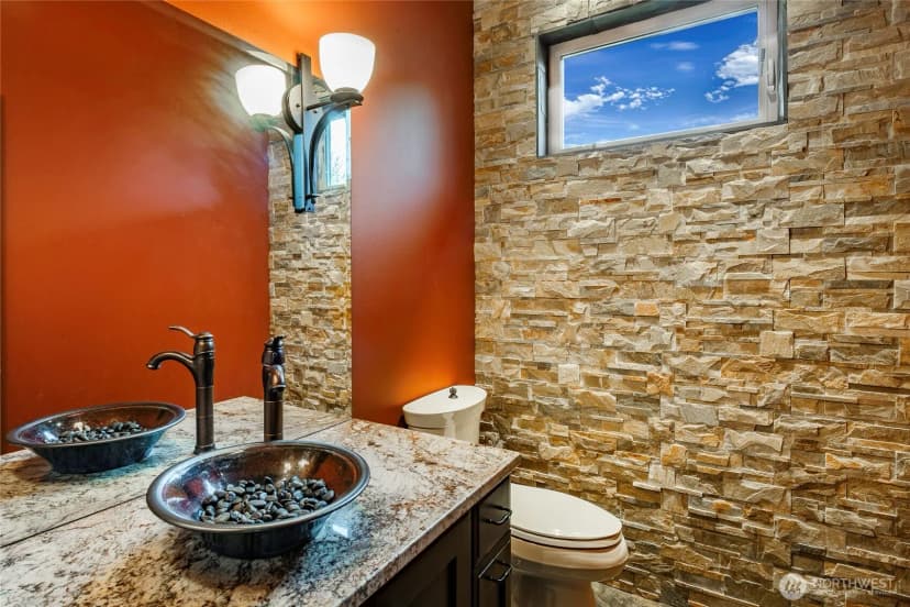 Property photo for 8771 Clubhouse Point Drive, Blaine photo 28
