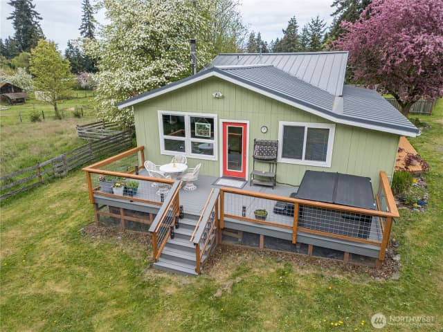 Property photo for 430 Black Diamond Road, Port Angeles photo 2