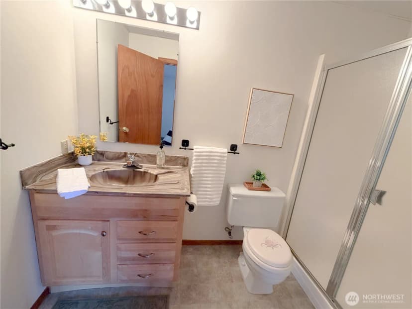 Property photo for 26130 134th Avenue Se, Kent photo 26