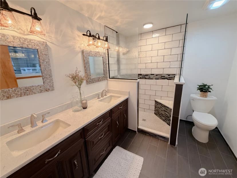Property photo for 26130 134th Avenue Se, Kent photo 16