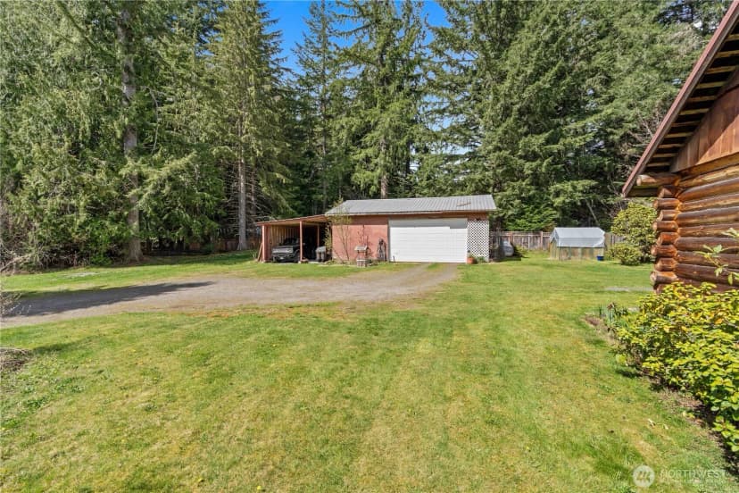 Property photo for 54715 278th Avenue E, Ashford photo 34