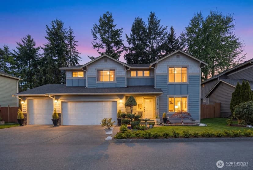 Property photo for 1003 Shelton Ave Ne, Renton