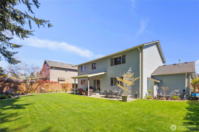 Property photo for 1003 Shelton Ave Ne, Renton photo 35
