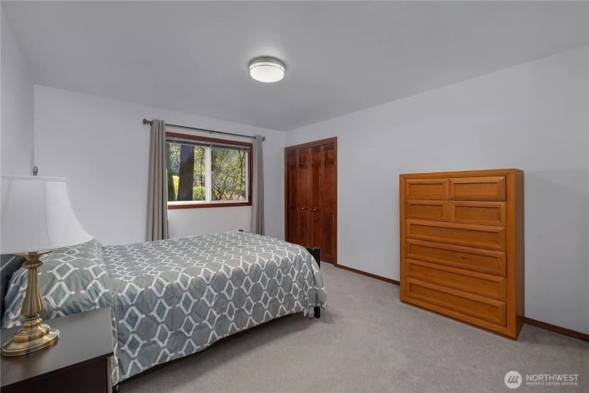Property photo for 5023 Cooper Point Road Nw, Olympia photo 20