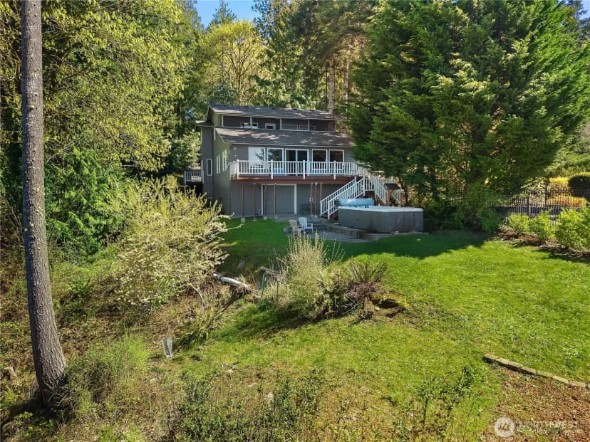 Property photo for 5023 Cooper Point Road Nw, Olympia photo 32