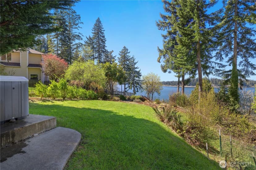 Property photo for 5023 Cooper Point Road Nw, Olympia photo 29