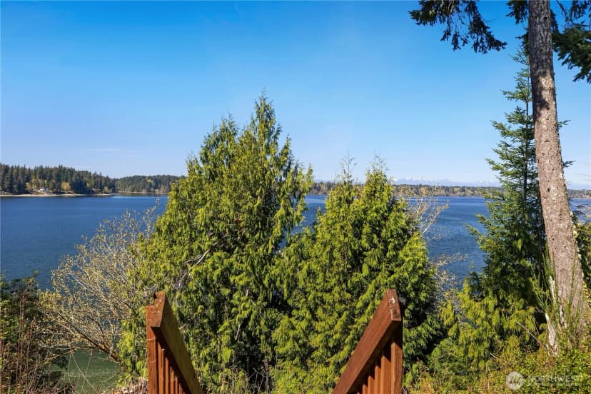 Property photo for 5023 Cooper Point Road Nw, Olympia photo 30