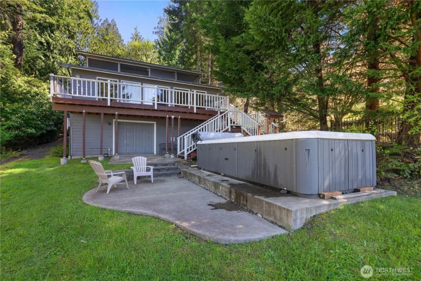 Property photo for 5023 Cooper Point Road Nw, Olympia photo 26