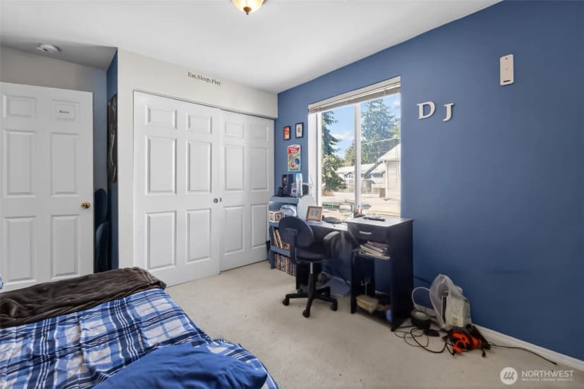 Property photo for 15511 35th Avenue W #f, Lynnwood photo 18
