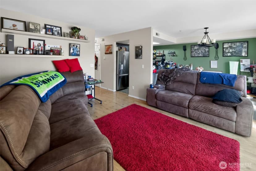 Property photo for 15511 35th Avenue W #f, Lynnwood photo 8
