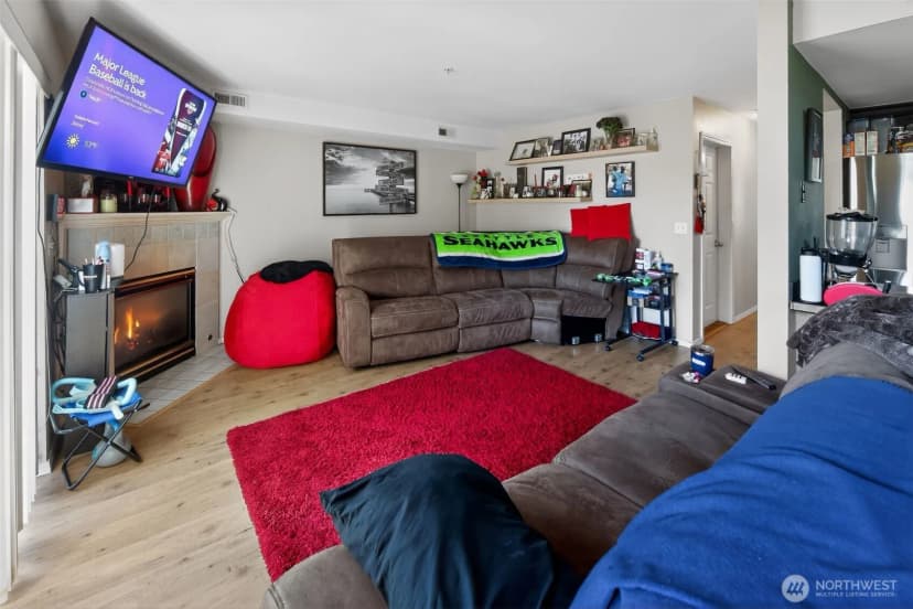 Property photo for 15511 35th Avenue W #f, Lynnwood photo 7