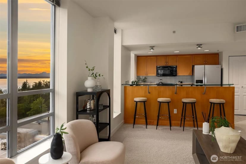 Property photo for 2929 1st Avenue #308, Seattle photo 7