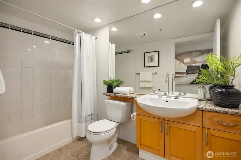 Property photo for 2929 1st Avenue #308, Seattle photo 11