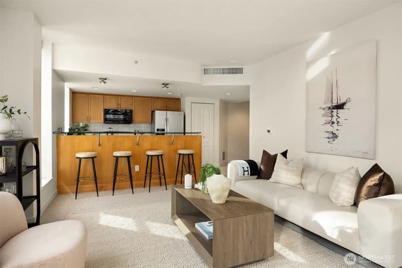 Property photo for 2929 1st Avenue #308, Seattle photo 6