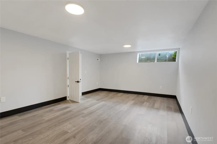 Property photo for 10524 43rd Street Ct E, Edgewood photo 19