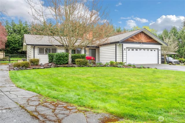 Property photo for 10524 43rd Street Ct E, Edgewood