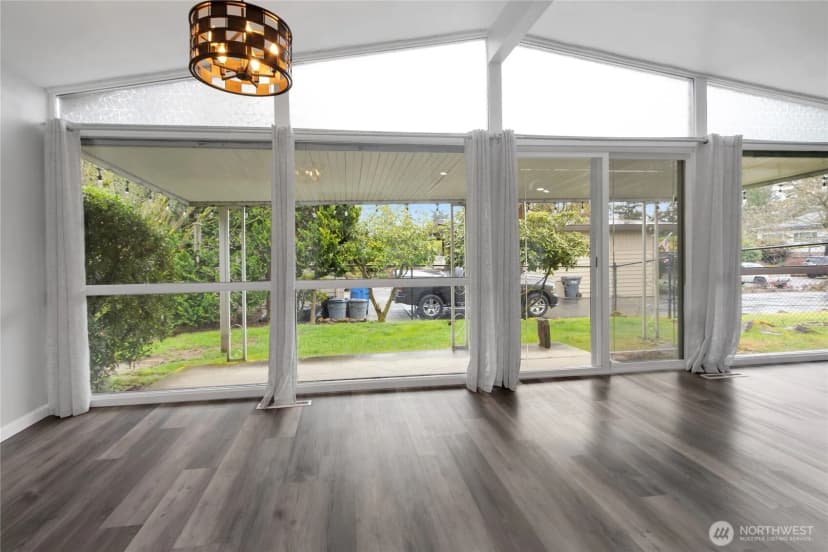 Property photo for 10524 43rd Street Ct E, Edgewood photo 6