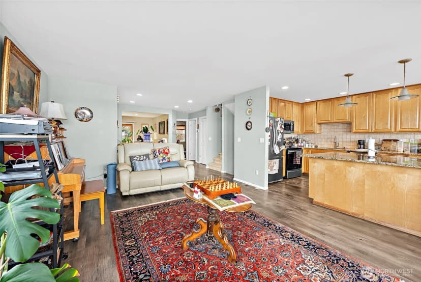 Property photo for 7606 19th Street W, Tacoma photo 14