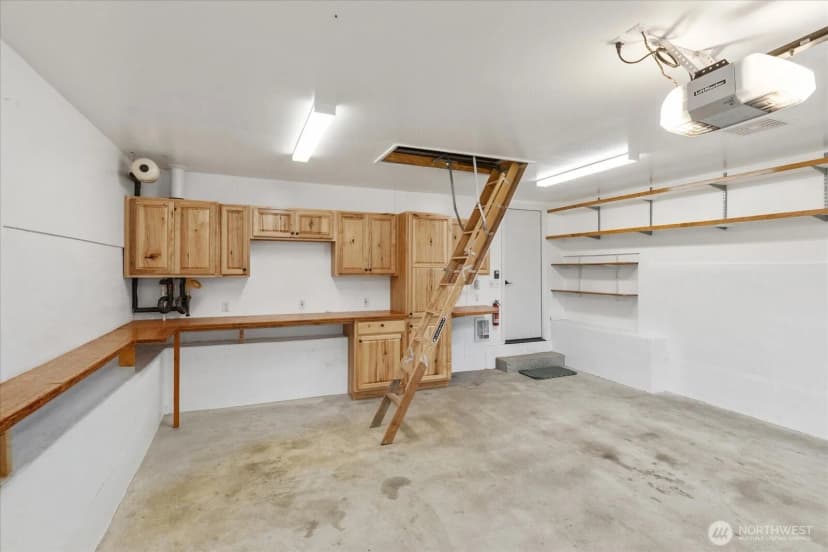 Property photo for 16010 Se 5th Street, Bellevue photo 27
