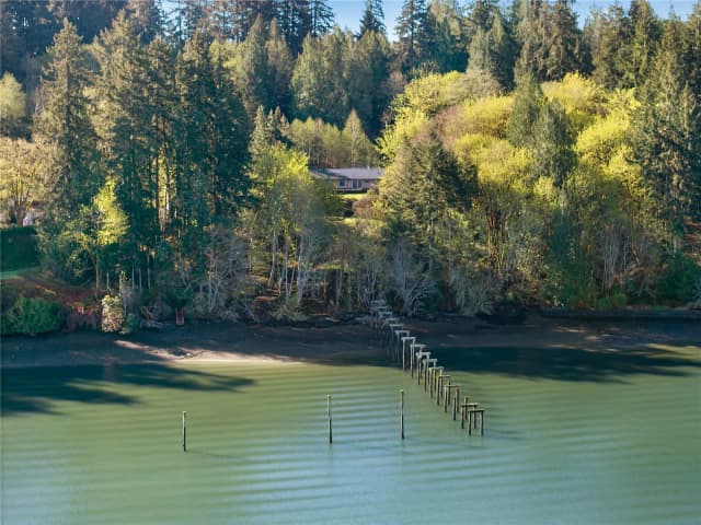 Property photo for 5210 Scott Road Nw, Olympia photo 3