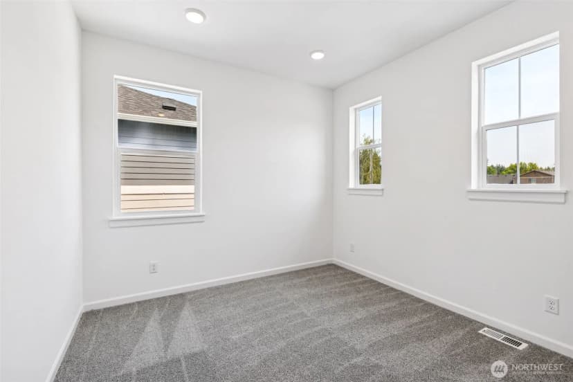 Property photo for 4615 85th Avenue Ne #30, Marysville photo 19
