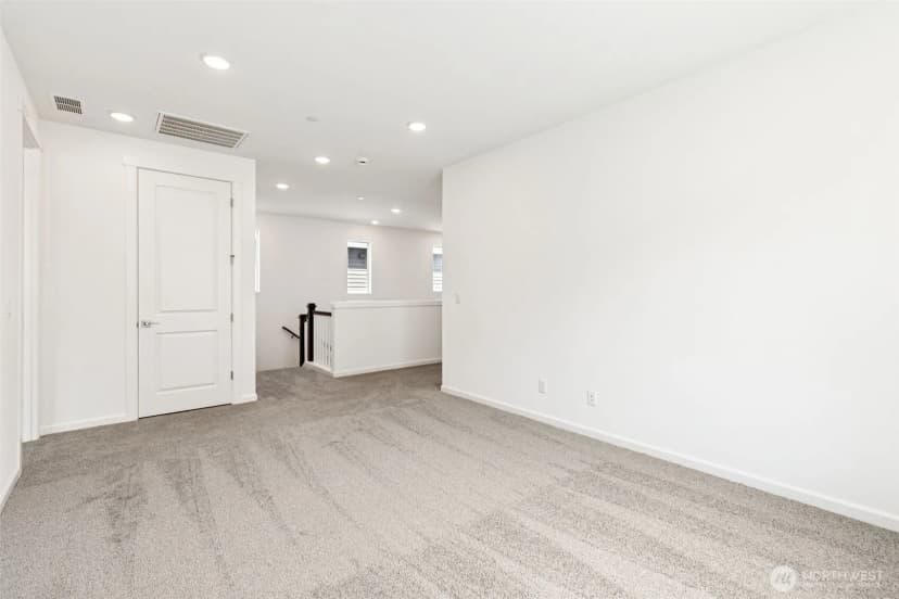 Property photo for 4615 85th Avenue Ne #30, Marysville photo 16