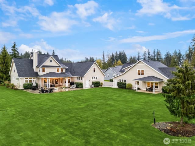 Property photo for 591 Meeker Lane, Lynden photo 2