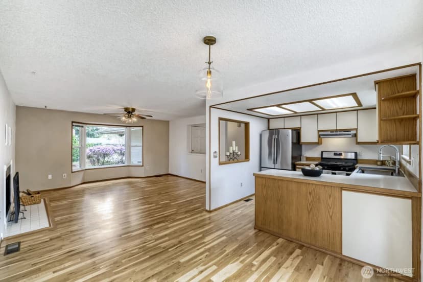 Property photo for 11428 26th Drive Se, Everett photo 8