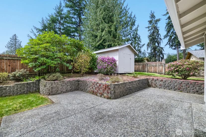 Property photo for 11428 26th Drive Se, Everett photo 32