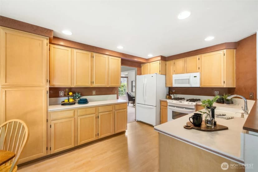 Property photo for 2113 162nd Place Se, Mill Creek photo 11