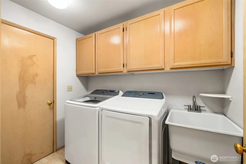Property photo for 2113 162nd Place Se, Mill Creek photo 16